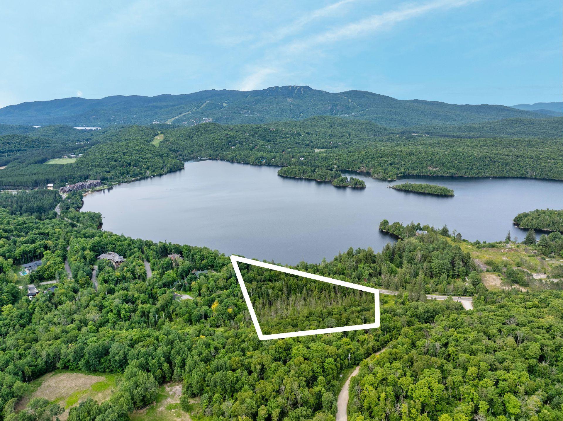 









2335


Rue Labelle

,
Mont-Tremblant,




QC
J8E1T8

