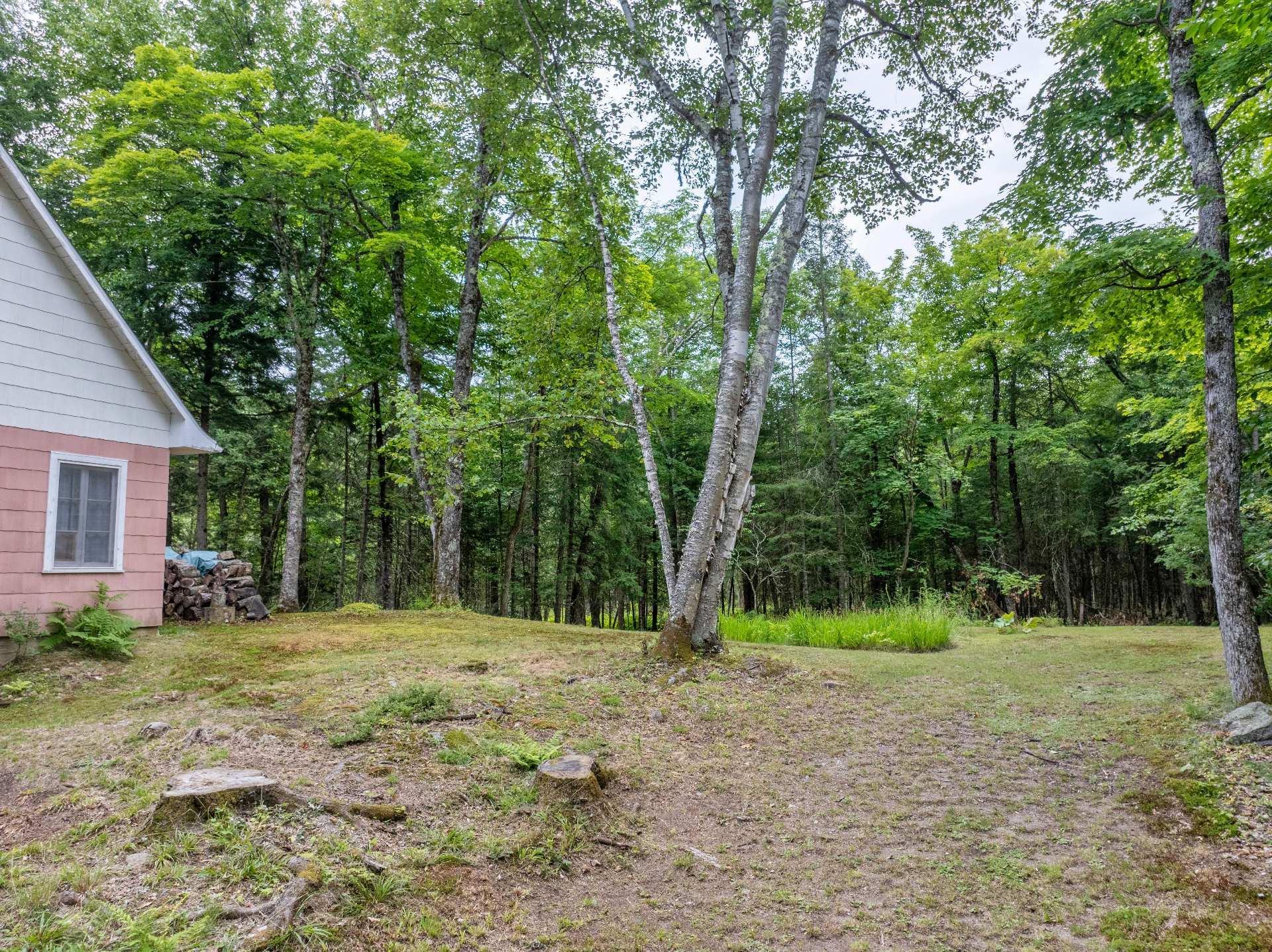 









2335


Rue Labelle

,
Mont-Tremblant,




QC
J8E1T8

