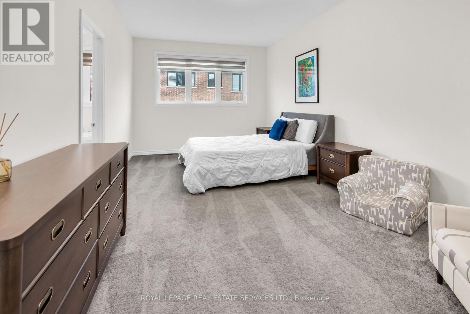 












1437 ALMONTE DRIVE

,
Burlington,




Ontario
L7P3W5

