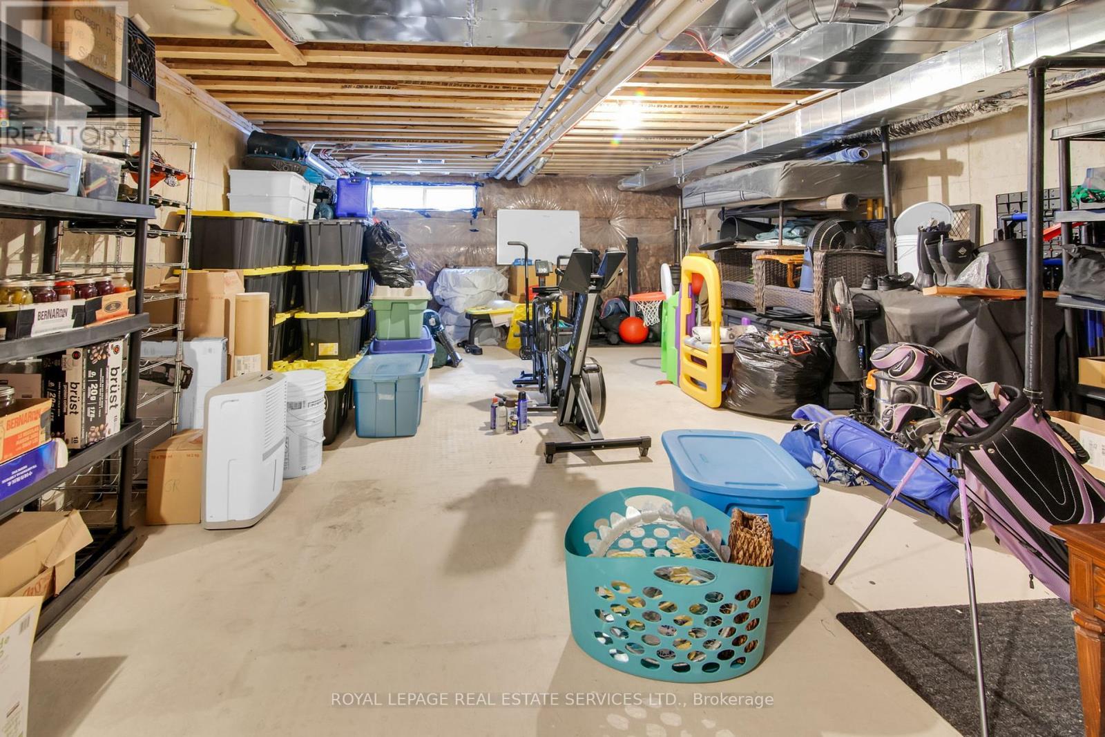 












1437 ALMONTE DRIVE

,
Burlington,




Ontario
L7P3W5

