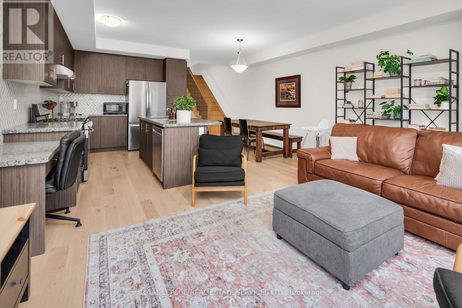 












1437 ALMONTE DRIVE

,
Burlington,




Ontario
L7P3W5

