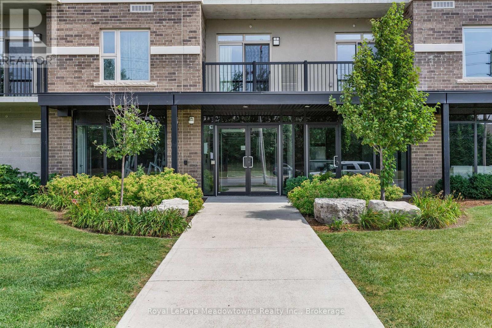 












324 - 610 FARMSTEAD DRIVE S

,
Milton (WI Willmott),




Ontario
L9T8X5

