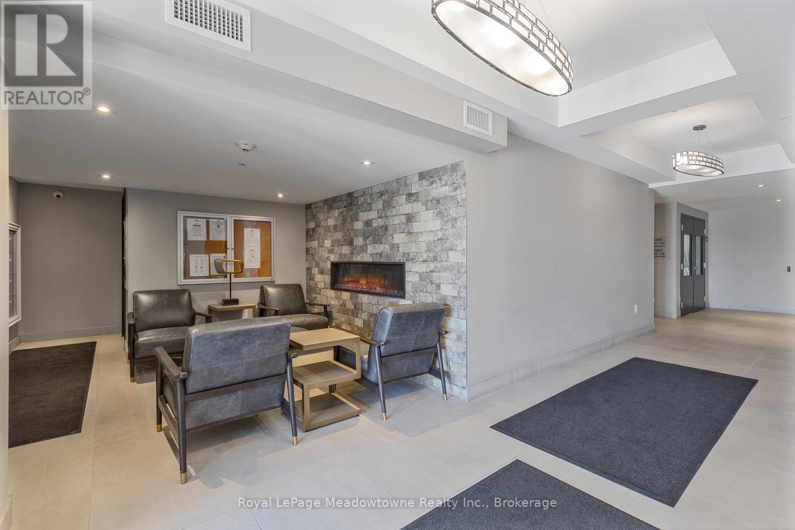 












324 - 610 FARMSTEAD DRIVE S

,
Milton (WI Willmott),




Ontario
L9T8X5


