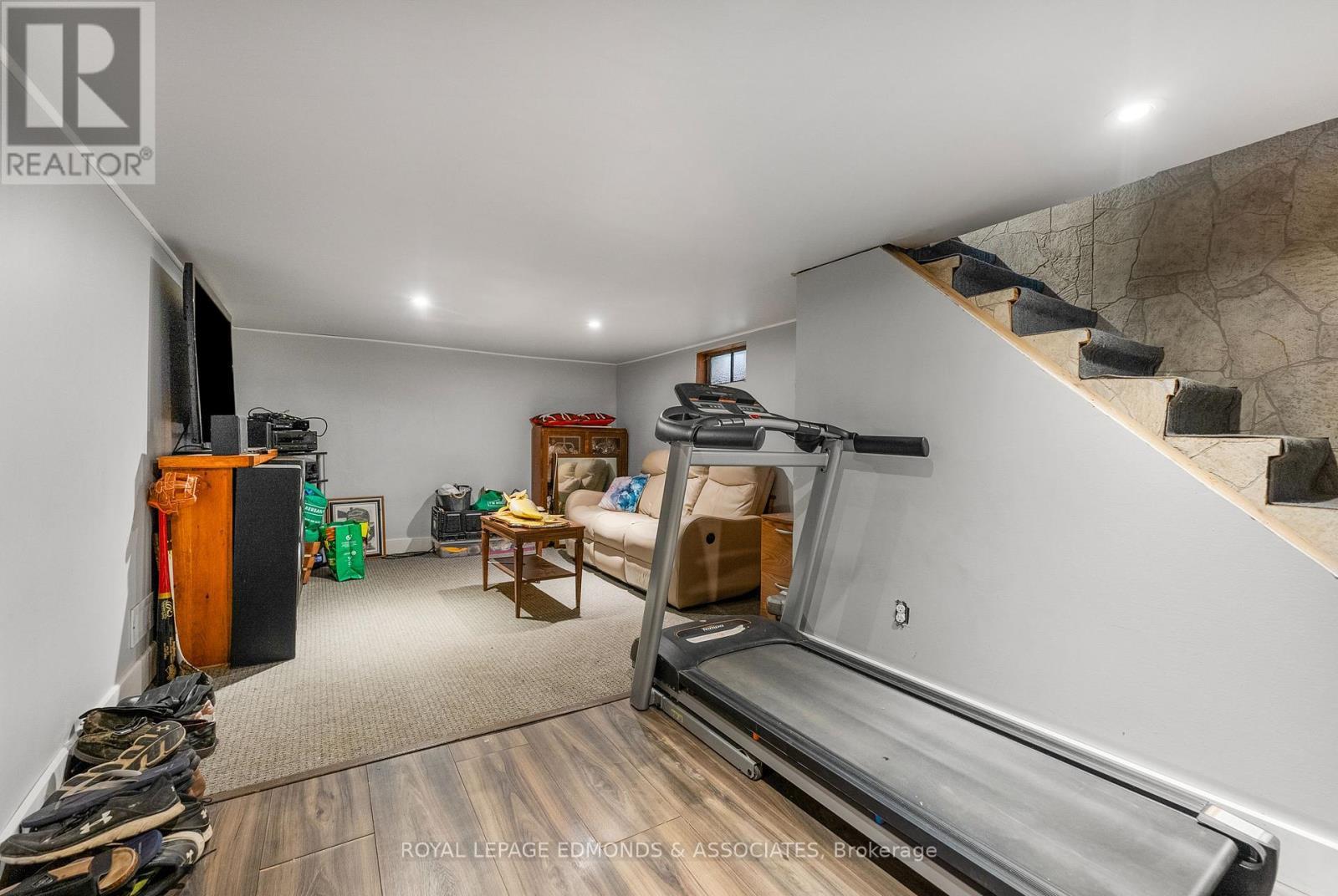 












428 TRAFALGAR ROAD

,
Pembroke,




Ontario
K8A5B5

