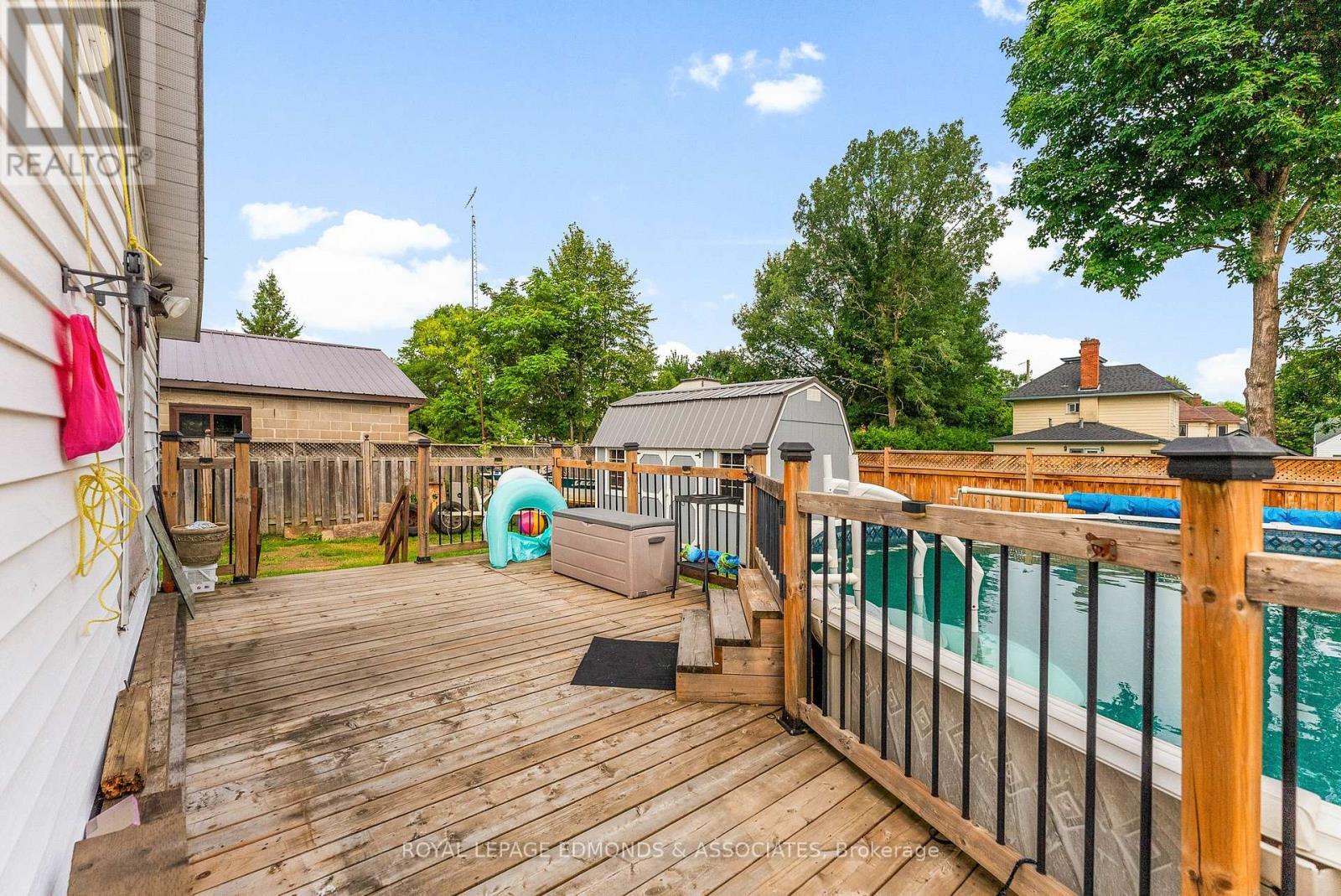 












428 TRAFALGAR ROAD

,
Pembroke,




Ontario
K8A5B5

