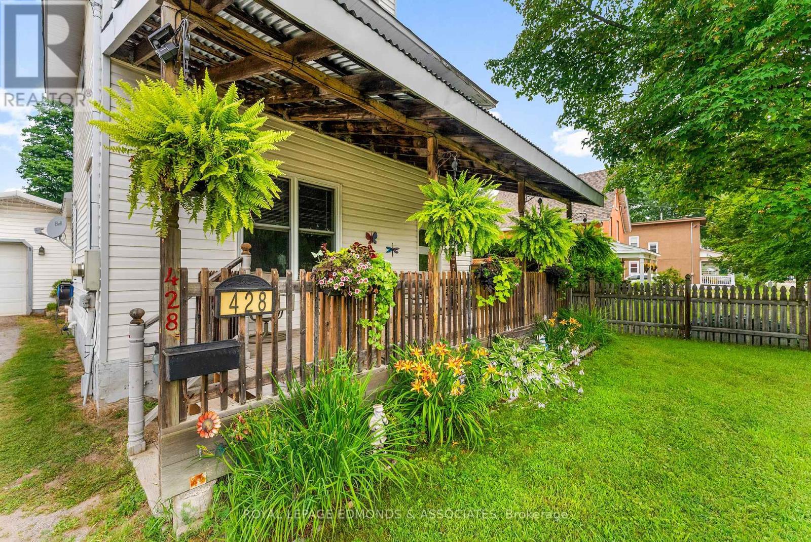 












428 TRAFALGAR ROAD

,
Pembroke,




Ontario
K8A5B5

