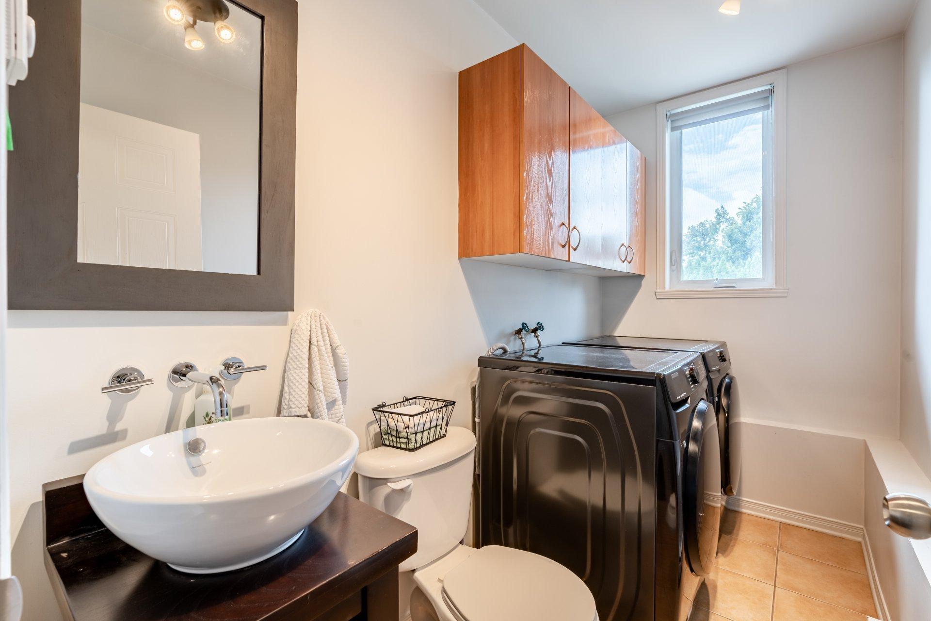 









238


Rue de la Renaissance

,
Blainville,




QC
J7B1S7

