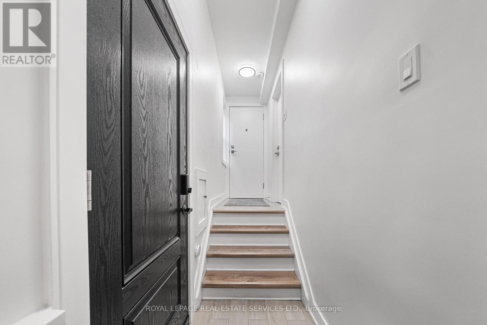 












2 - 50 ARCADIAN CIRCLE

,
Toronto,




Ontario
M8W2Y9

