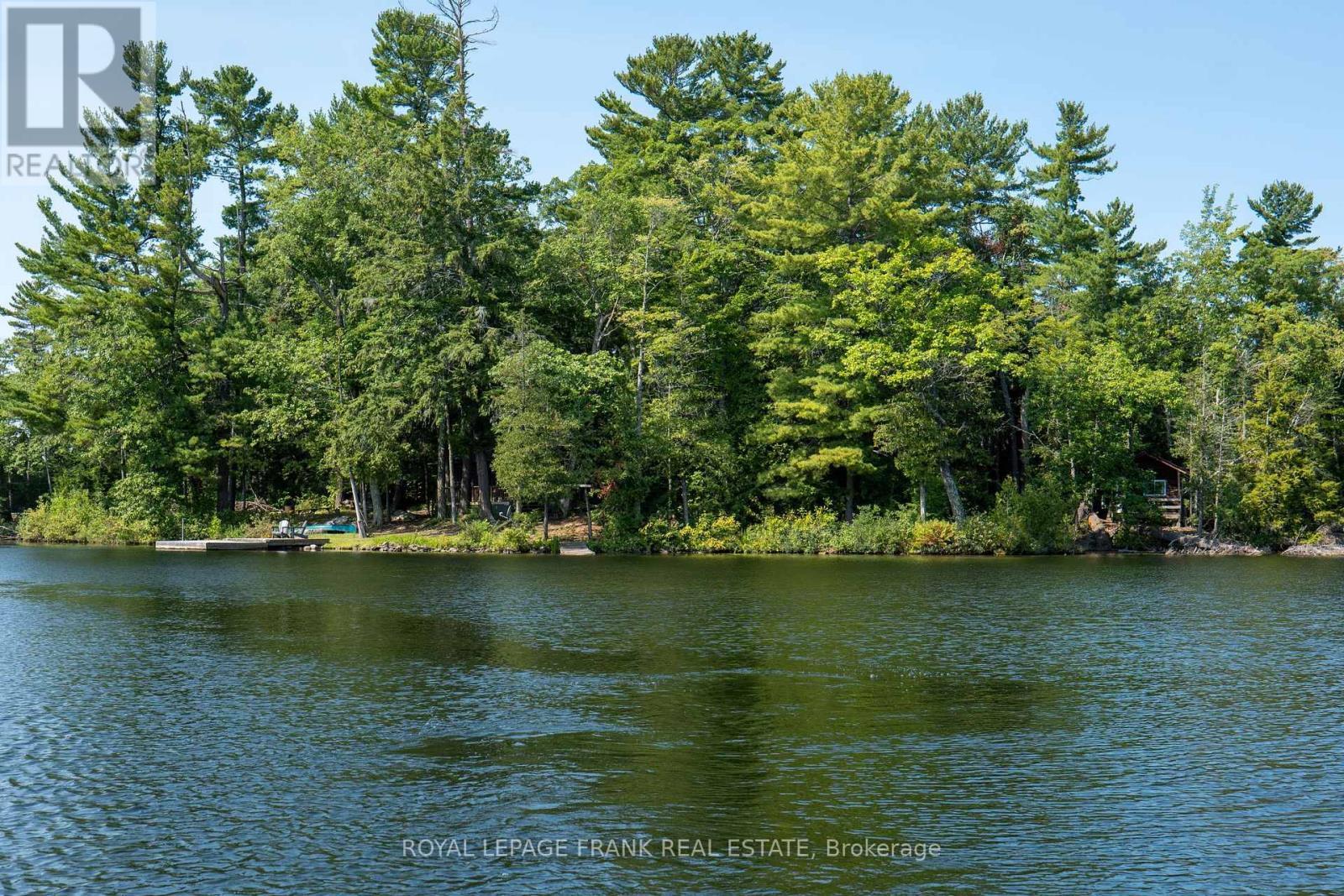 












428 & 430 ISLAND 7 STONEY LAKE

,
Douro-Dummer,




Ontario
K0L2H0

