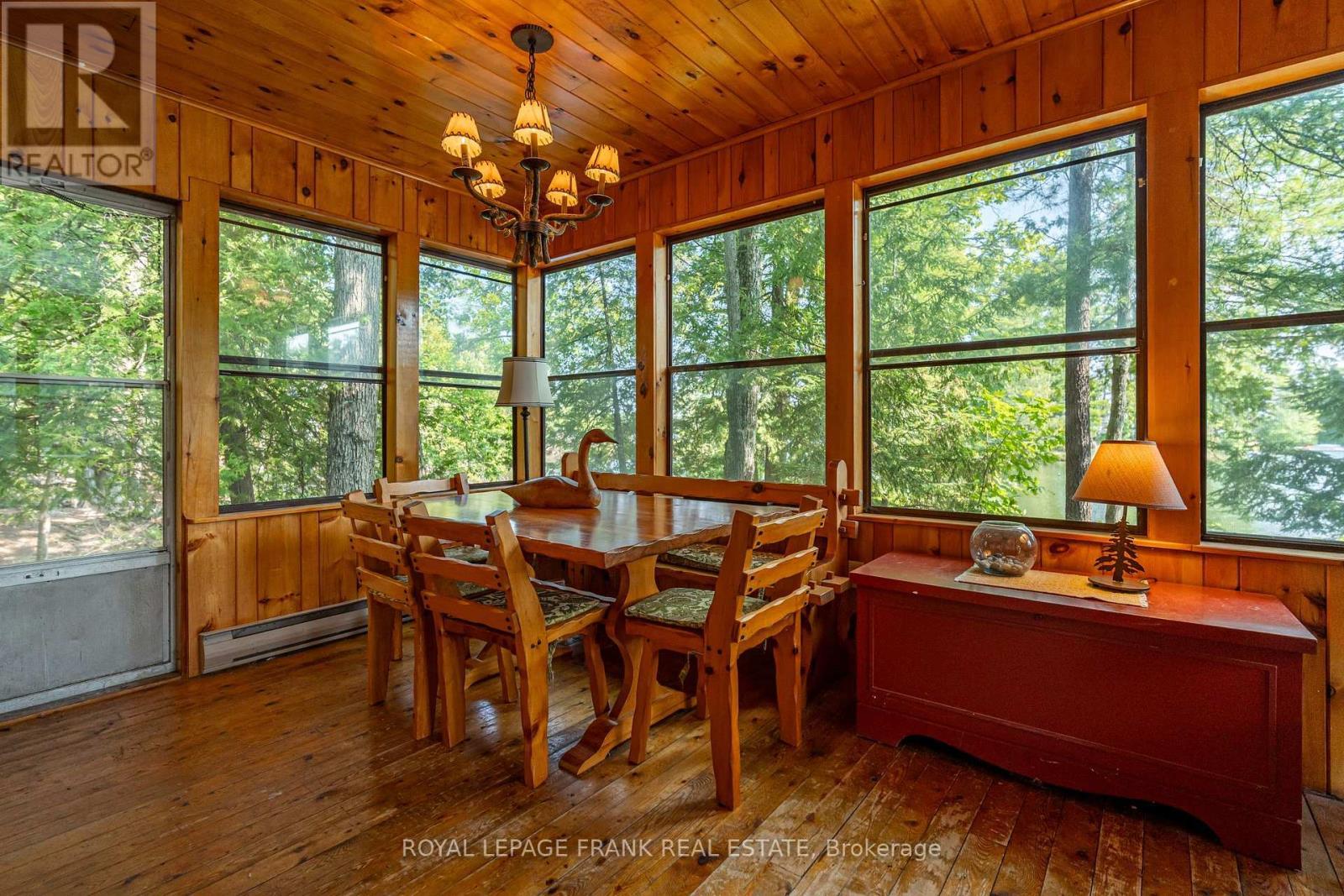 












428 & 430 ISLAND 7 STONEY LAKE

,
Douro-Dummer,




Ontario
K0L2H0

