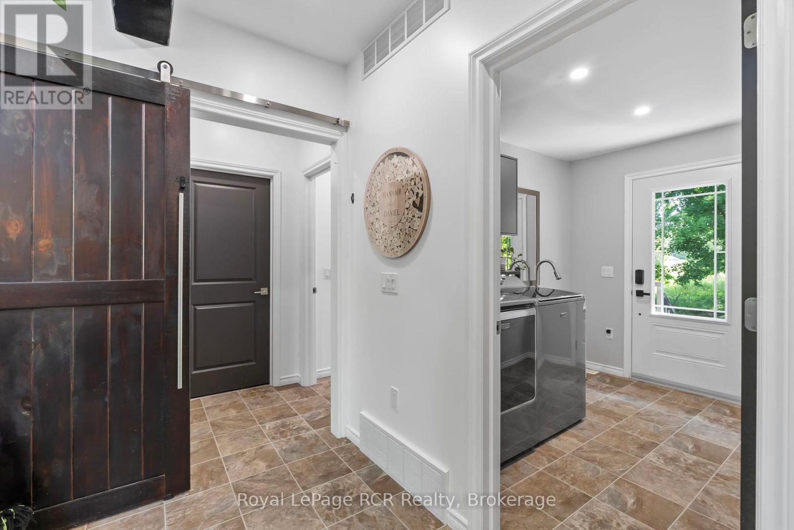 












39626 GLENANNON ROAD

,
Morris Turnberry (Turnberry),




Ontario
N0G2W0

