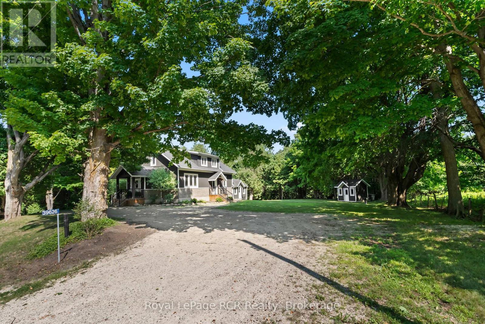 












39626 GLENANNON ROAD

,
Morris Turnberry (Turnberry),




Ontario
N0G2W0

