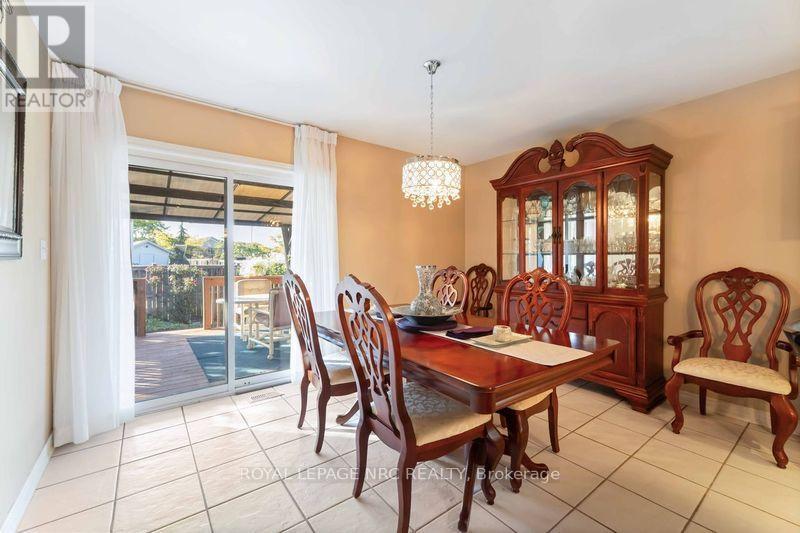 












5349 BEAVER VALLEY WAY

,
Niagara Falls (Ascot),




Ontario
L2H3K4

