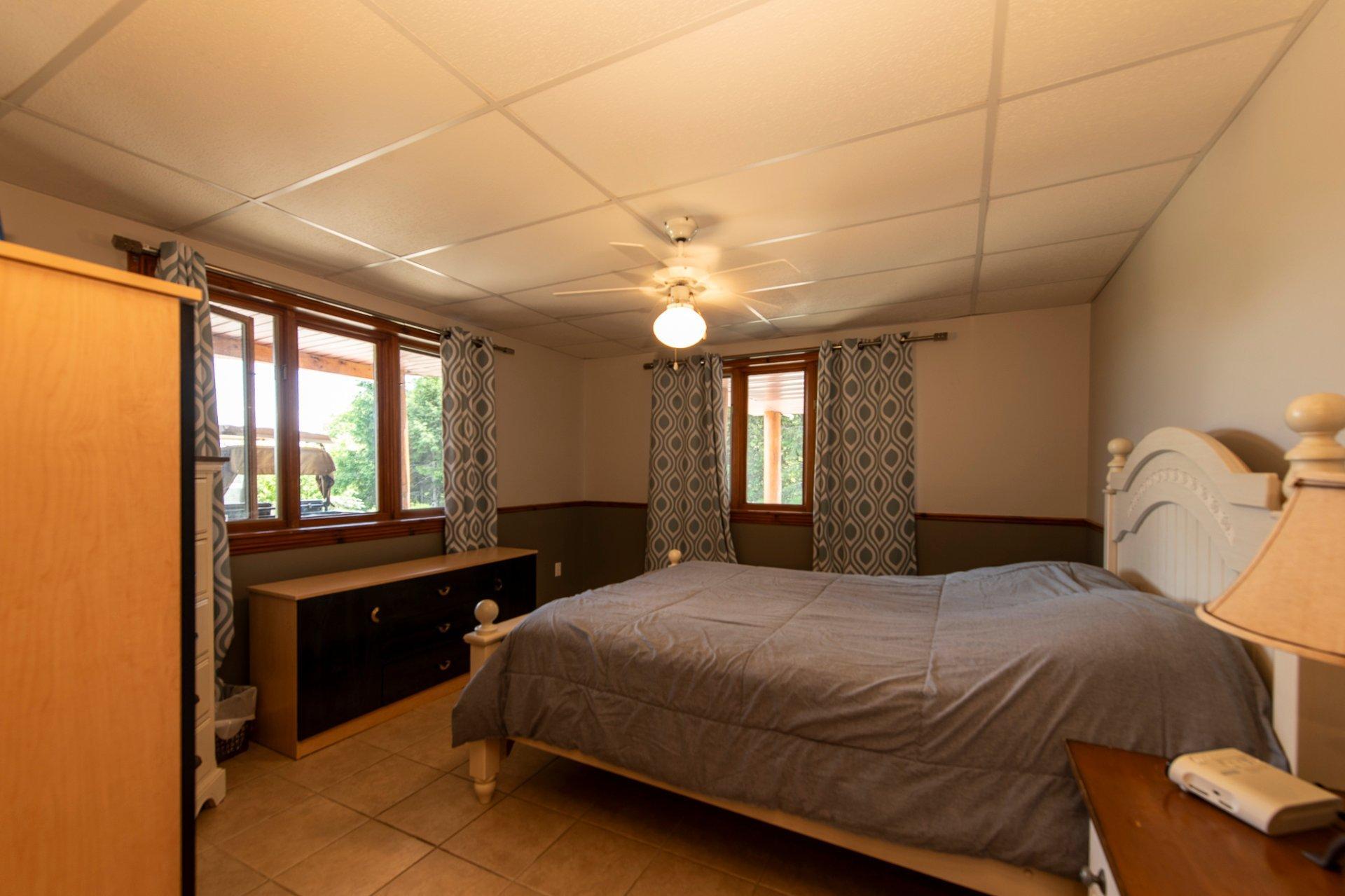 









5Z


Ch. Ledoux

,
Saint-Étienne-de-Bolton,




QC
J0E2E0


