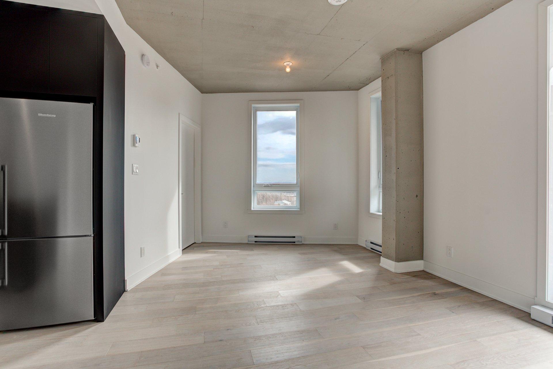 









7227


Boul. Newman

, 1024,
Montréal (LaSalle),




QC
H8N0H7

