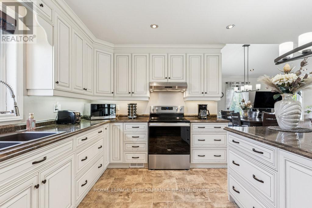 












401 BASELINE ROAD

,
Clarence-Rockland,




Ontario
K4K1K9

