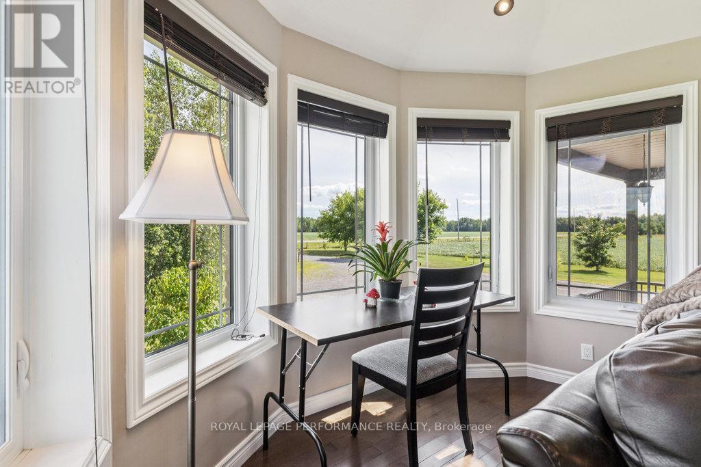 












401 BASELINE ROAD

,
Clarence-Rockland,




Ontario
K4K1K9

