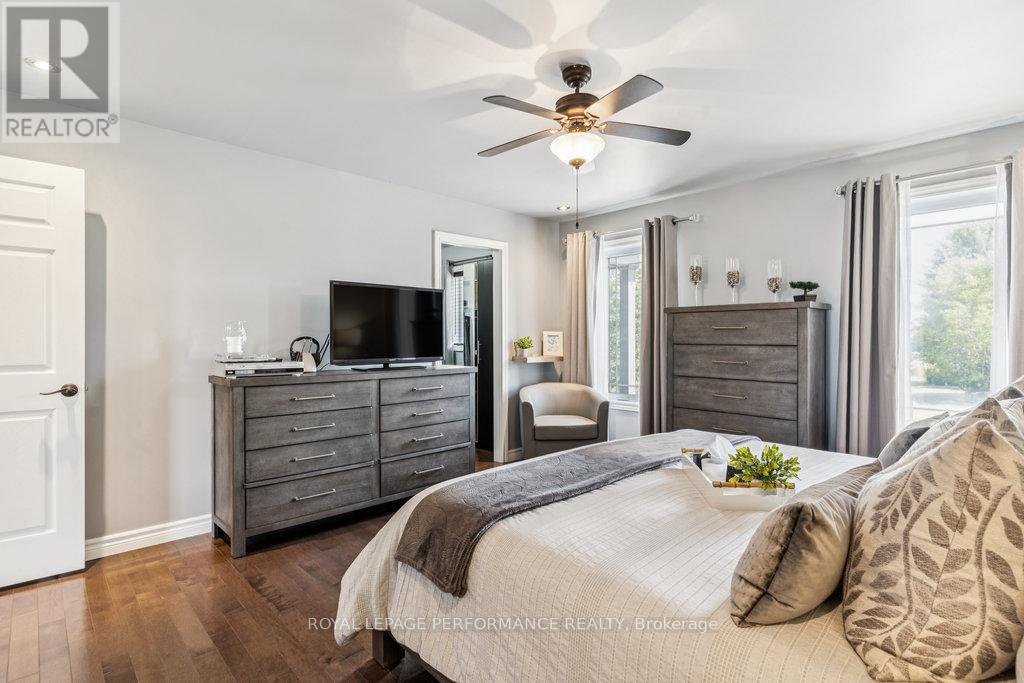 












401 BASELINE ROAD

,
Clarence-Rockland,




Ontario
K4K1K9

