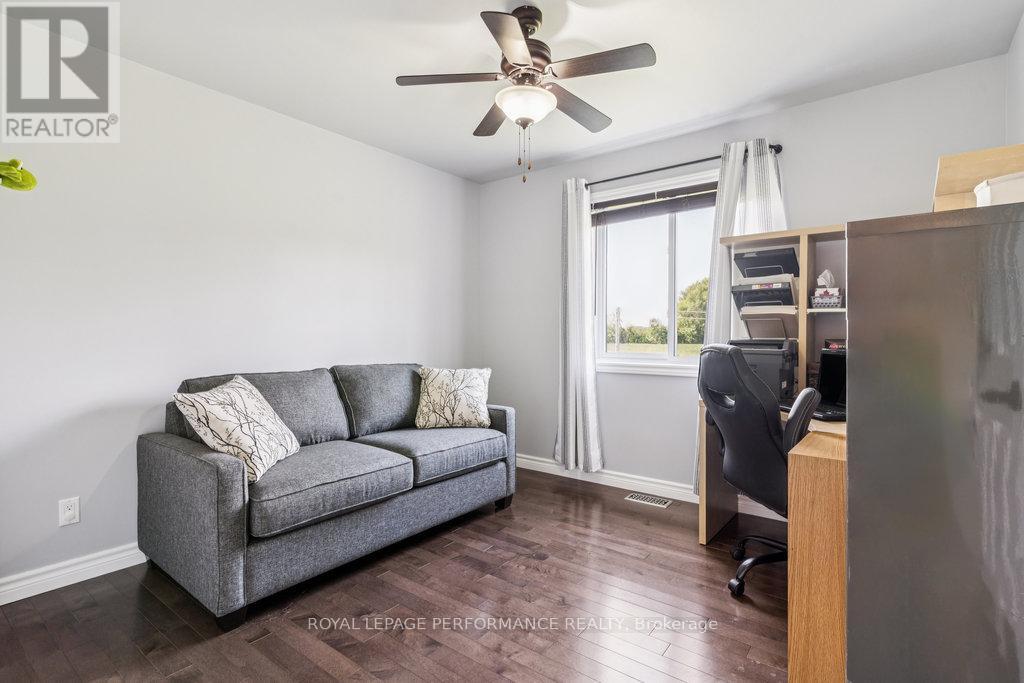 












401 BASELINE ROAD

,
Clarence-Rockland,




Ontario
K4K1K9

