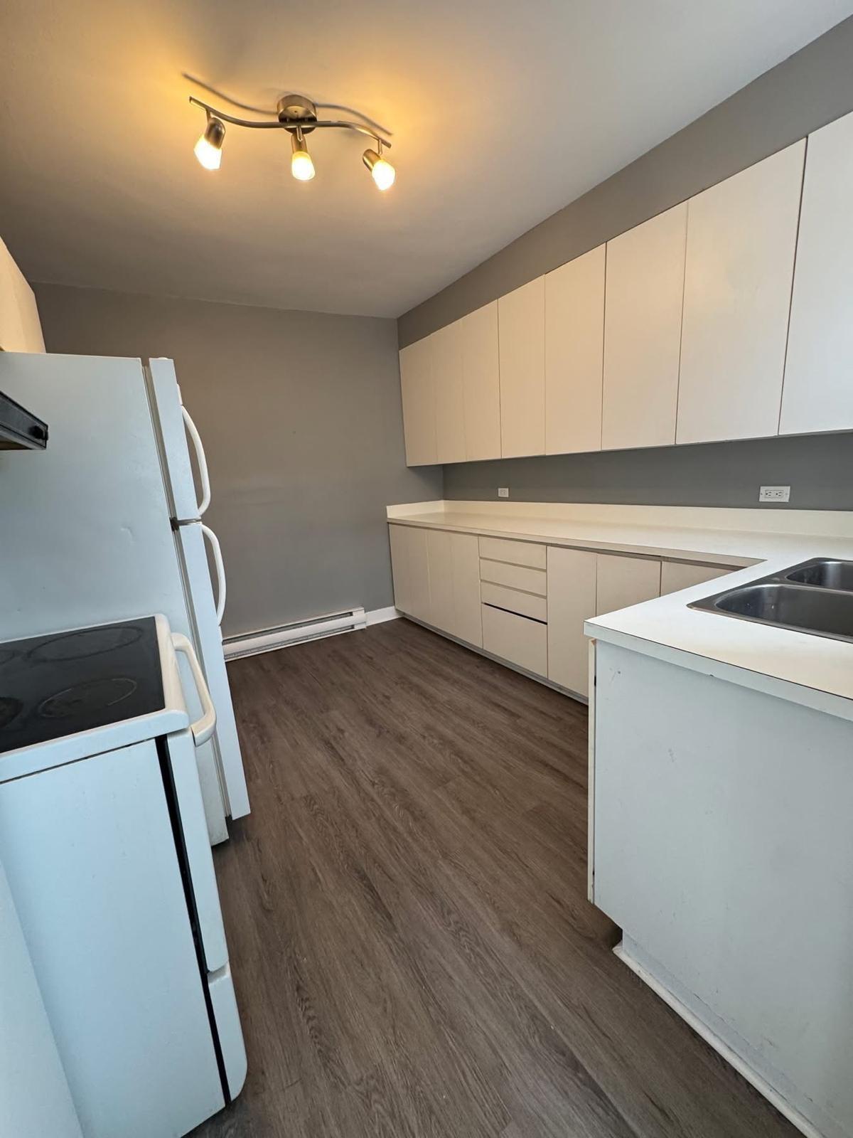 









2642

 - 2644


Rue Hogan

,
Montréal (Ville-Marie),




QC
H2K2T6

