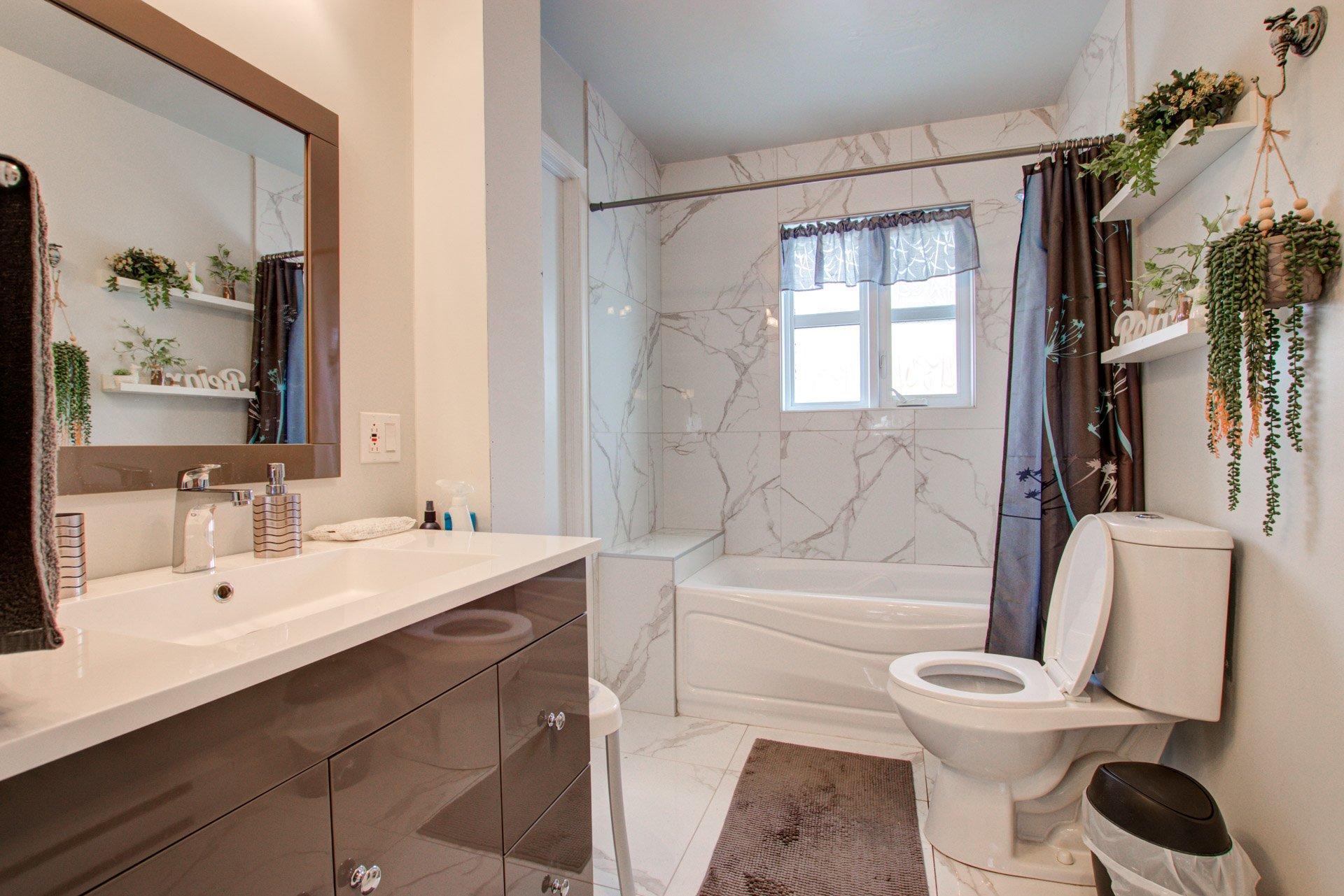 









2509


Rue Mandeville

,
Sorel-Tracy,




QC
J3R2L6

