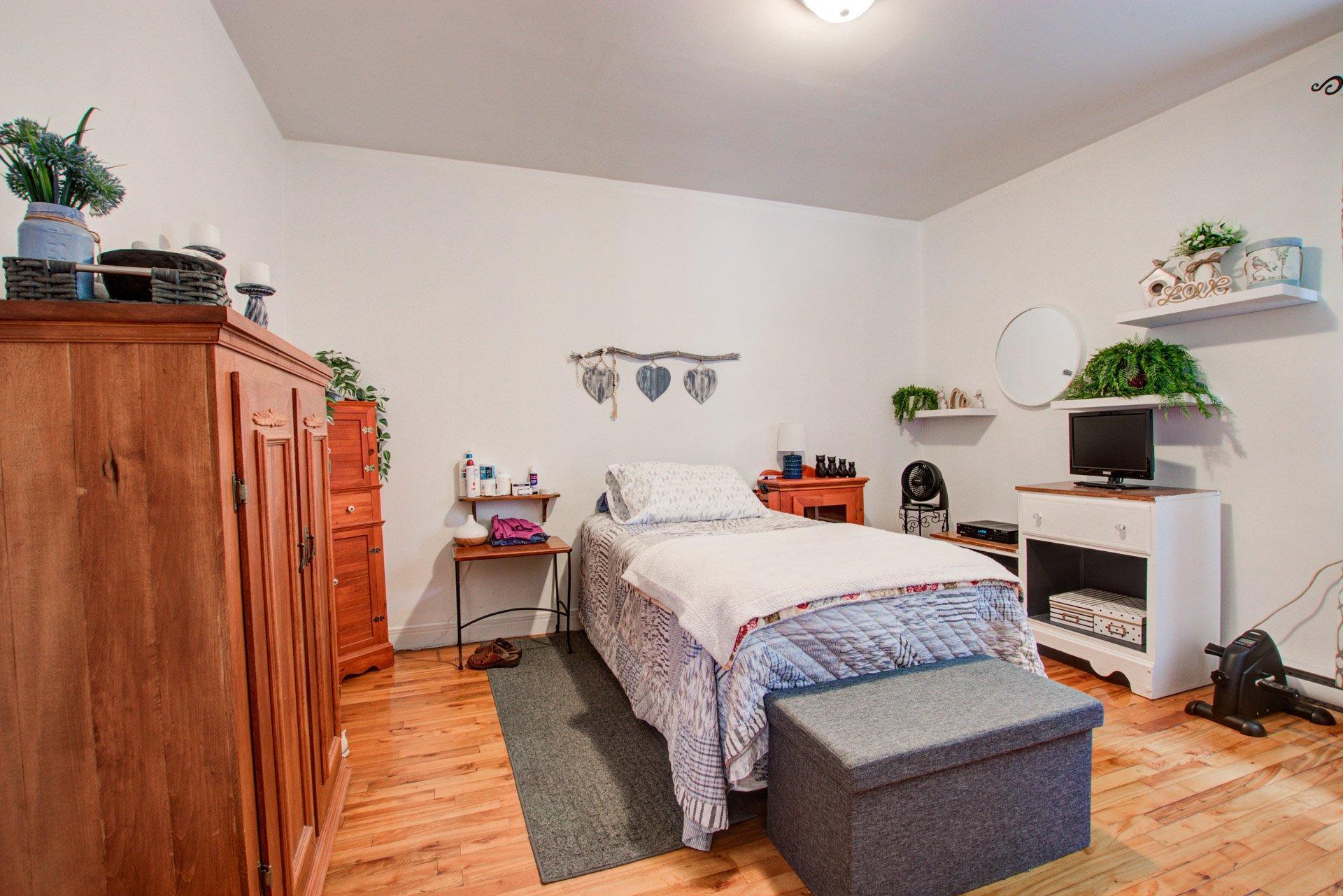 









2509


Rue Mandeville

,
Sorel-Tracy,




QC
J3R2L6

