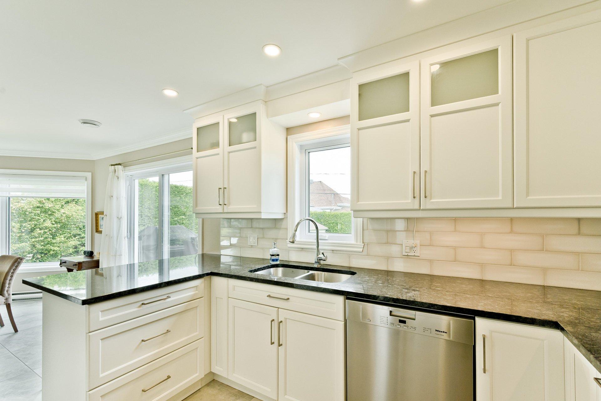 









1587


Rue Millet

,
Sherbrooke (Brompton/Rock Forest/Saint-Élie/Deauville),




QC
J1N4J5

