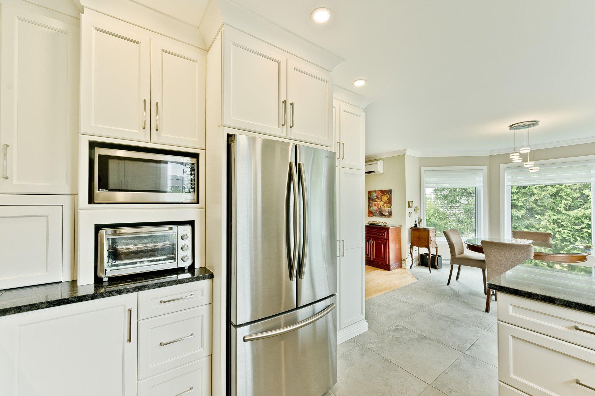 









1587


Rue Millet

,
Sherbrooke (Brompton/Rock Forest/Saint-Élie/Deauville),




QC
J1N4J5

