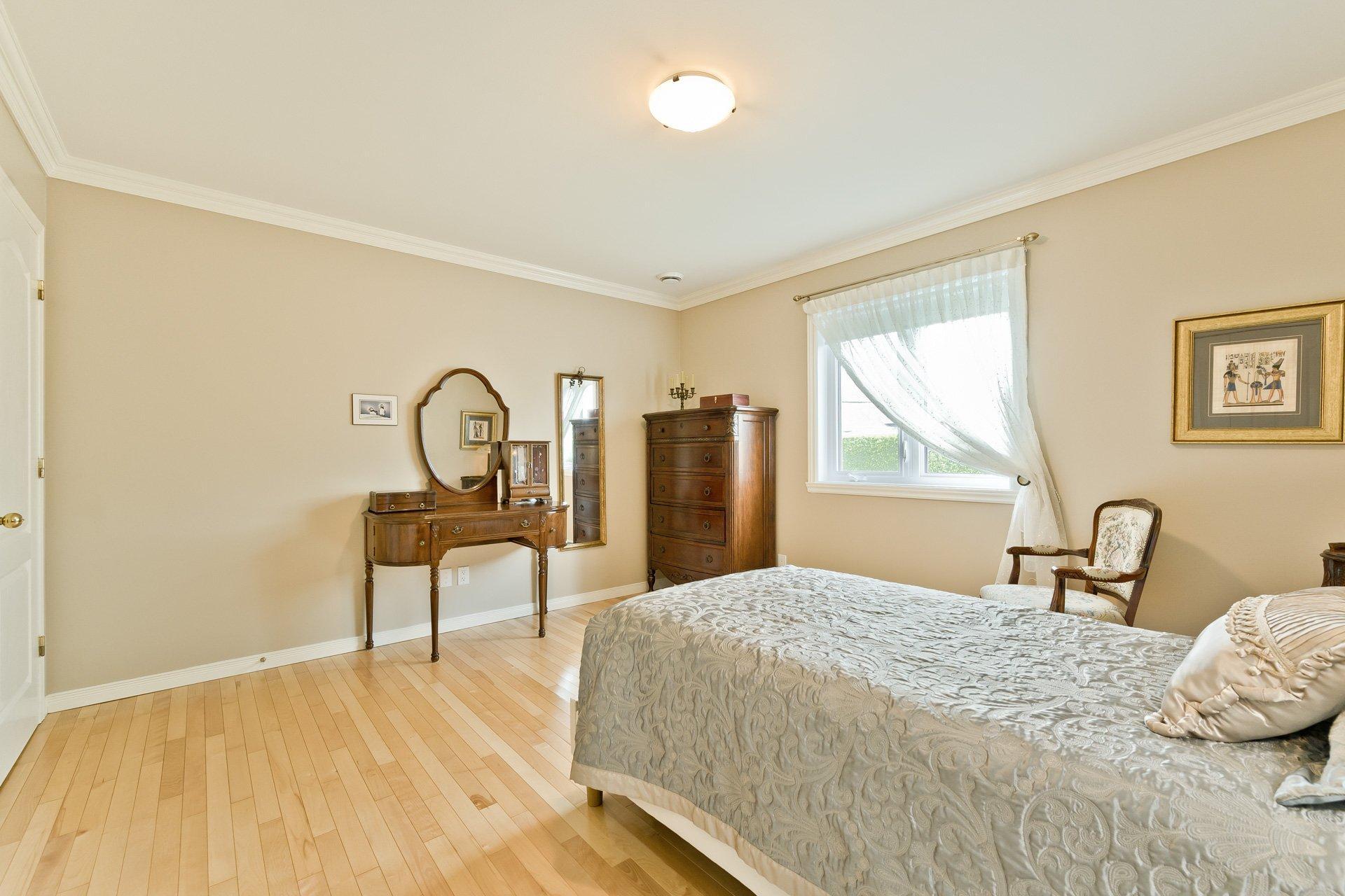 









1587


Rue Millet

,
Sherbrooke (Brompton/Rock Forest/Saint-Élie/Deauville),




QC
J1N4J5

