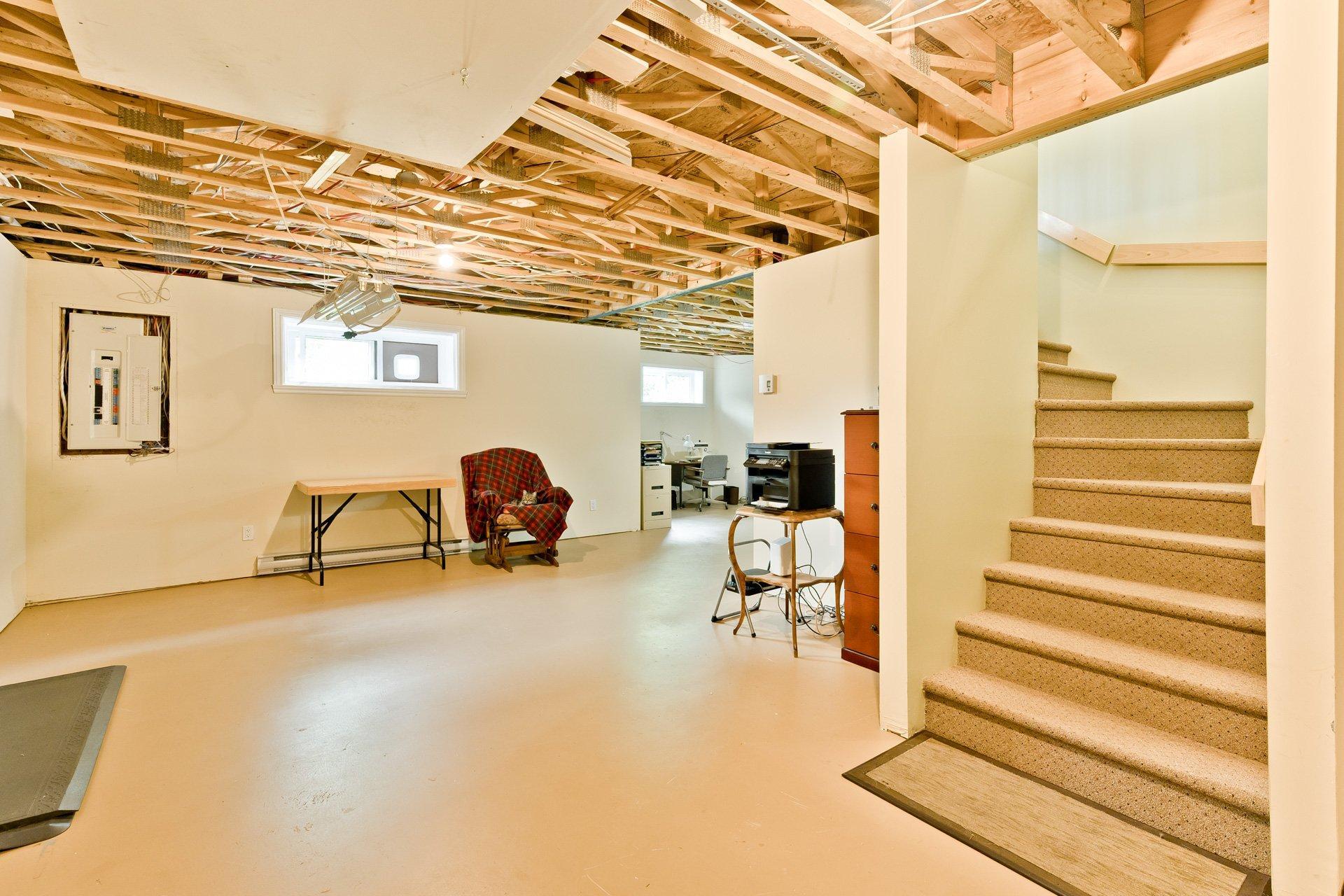 









1587


Rue Millet

,
Sherbrooke (Brompton/Rock Forest/Saint-Élie/Deauville),




QC
J1N4J5

