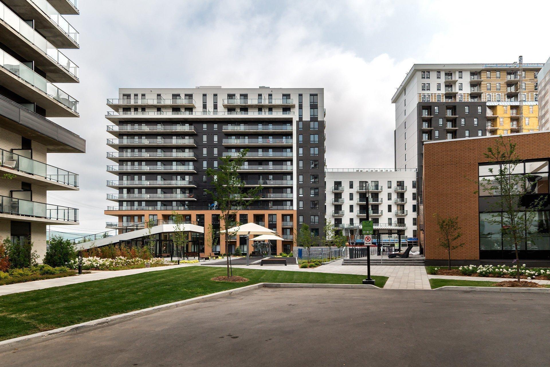 









7227


Boul. Newman

, 105,
Montréal (LaSalle),




QC
H8N0H7

