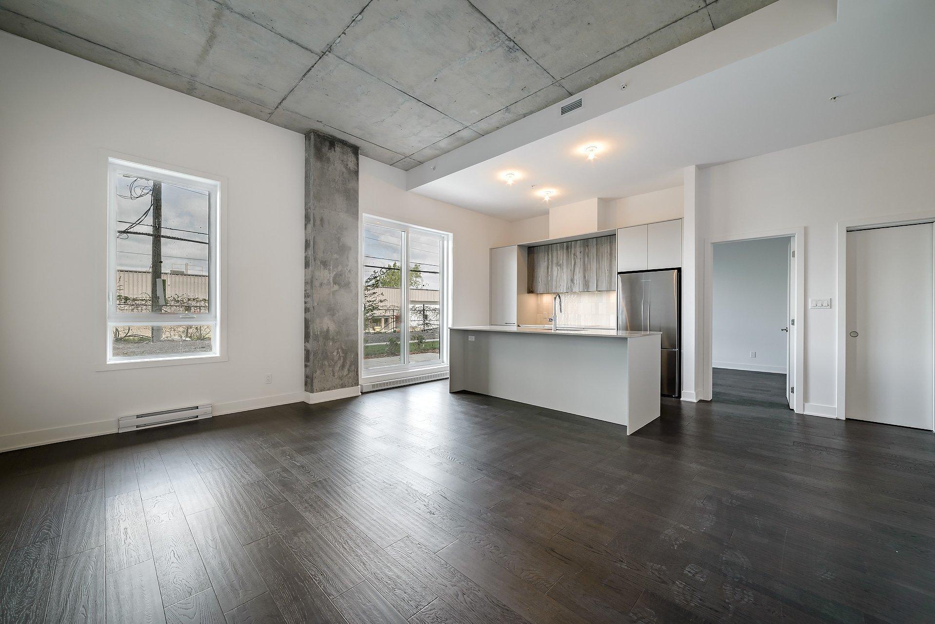 









7227


Boul. Newman

, 105,
Montréal (LaSalle),




QC
H8N0H7

