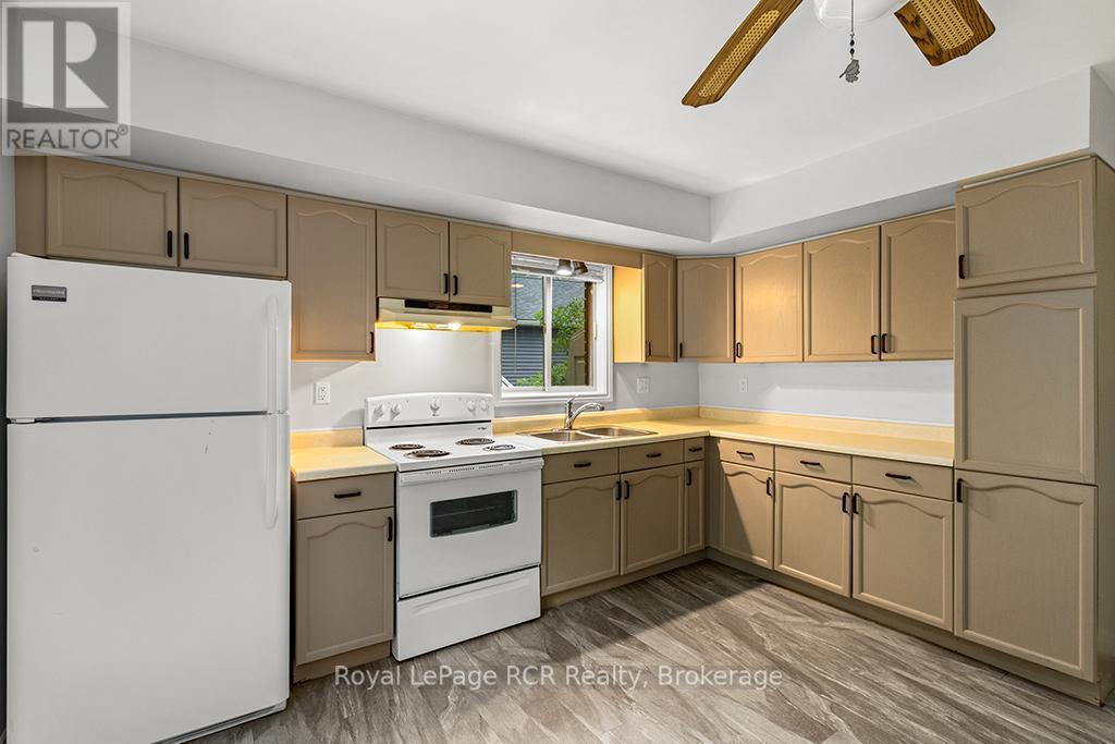 












1245 SAUBLE FALLS ROAD N

,
South Bruce Peninsula,




Ontario
N0H2G0

