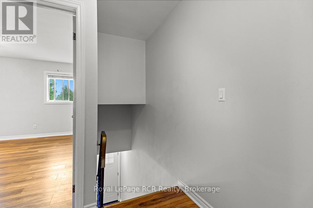 












1245 SAUBLE FALLS ROAD N

,
South Bruce Peninsula,




Ontario
N0H2G0

