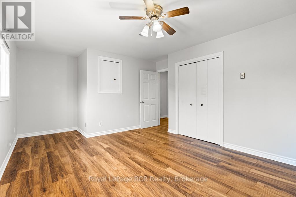 












1245 SAUBLE FALLS ROAD N

,
South Bruce Peninsula,




Ontario
N0H2G0

