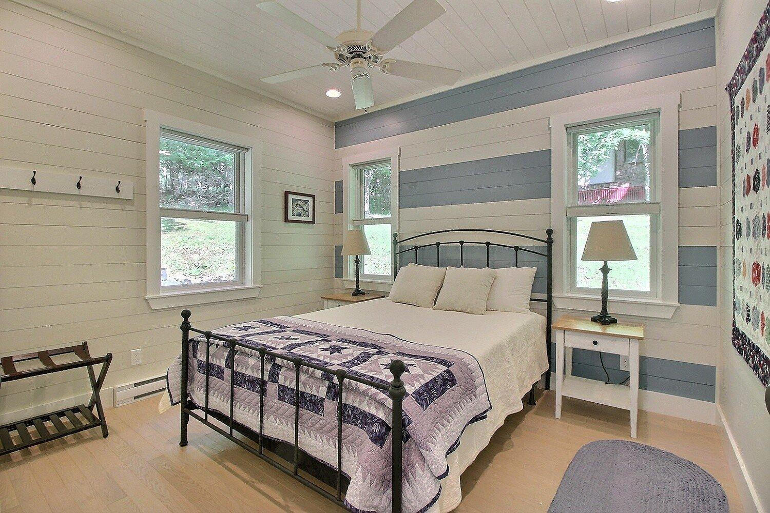 









323


Rue Simon

,
Ayer's Cliff,




QC
J0B1C0

