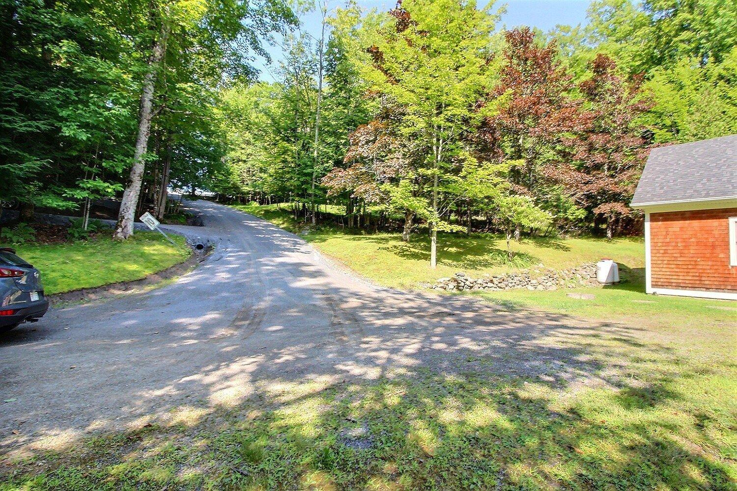 









323


Rue Simon

,
Ayer's Cliff,




QC
J0B1C0

