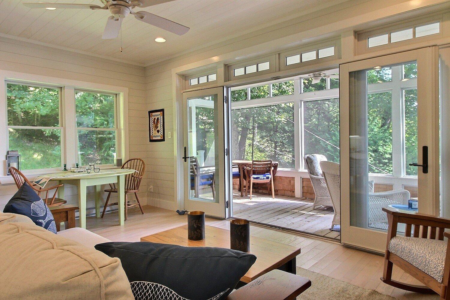 









323


Rue Simon

,
Ayer's Cliff,




QC
J0B1C0

