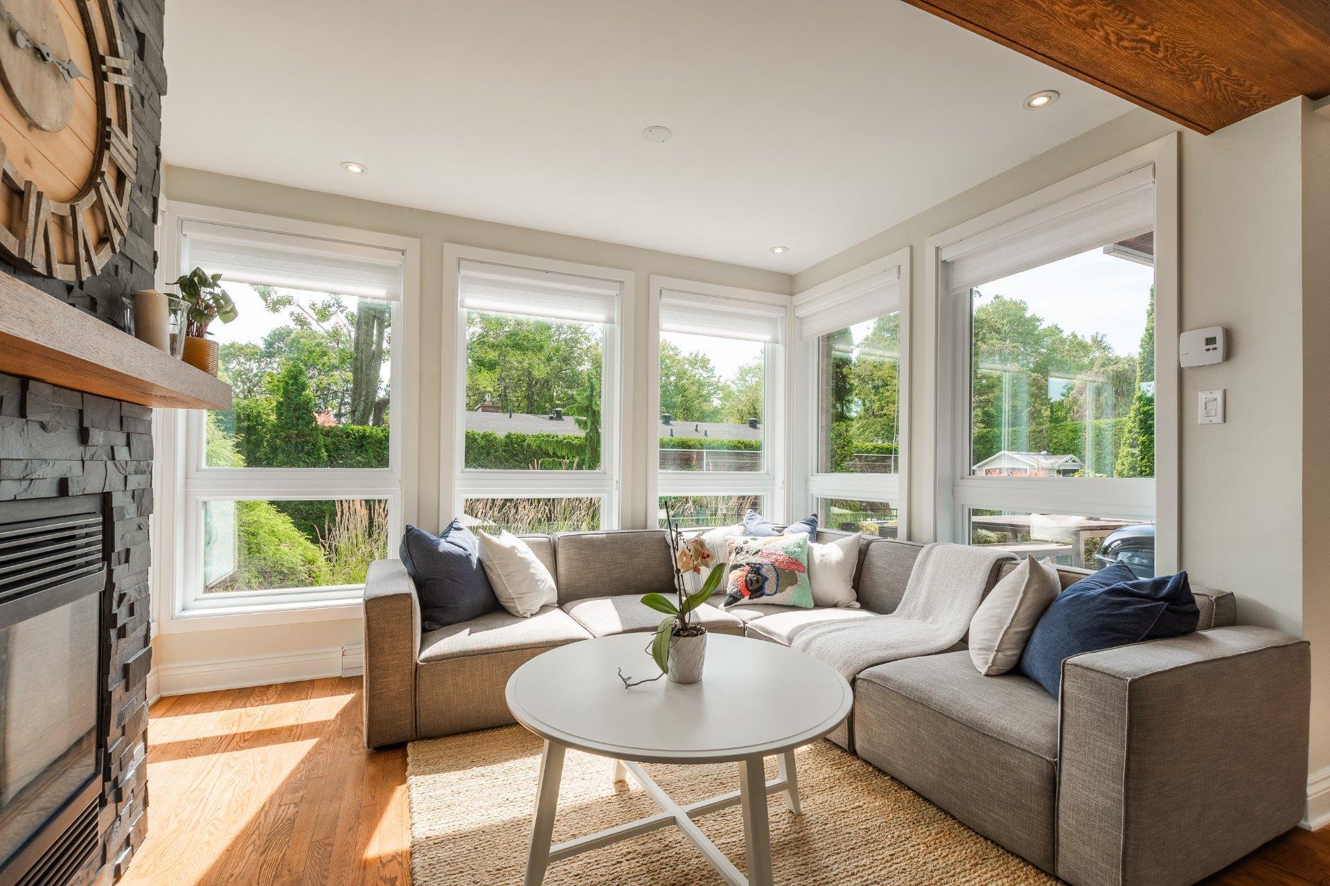 









2125


Rue de la Régence

,
Saint-Bruno-de-Montarville,




QC
J3V4B9

