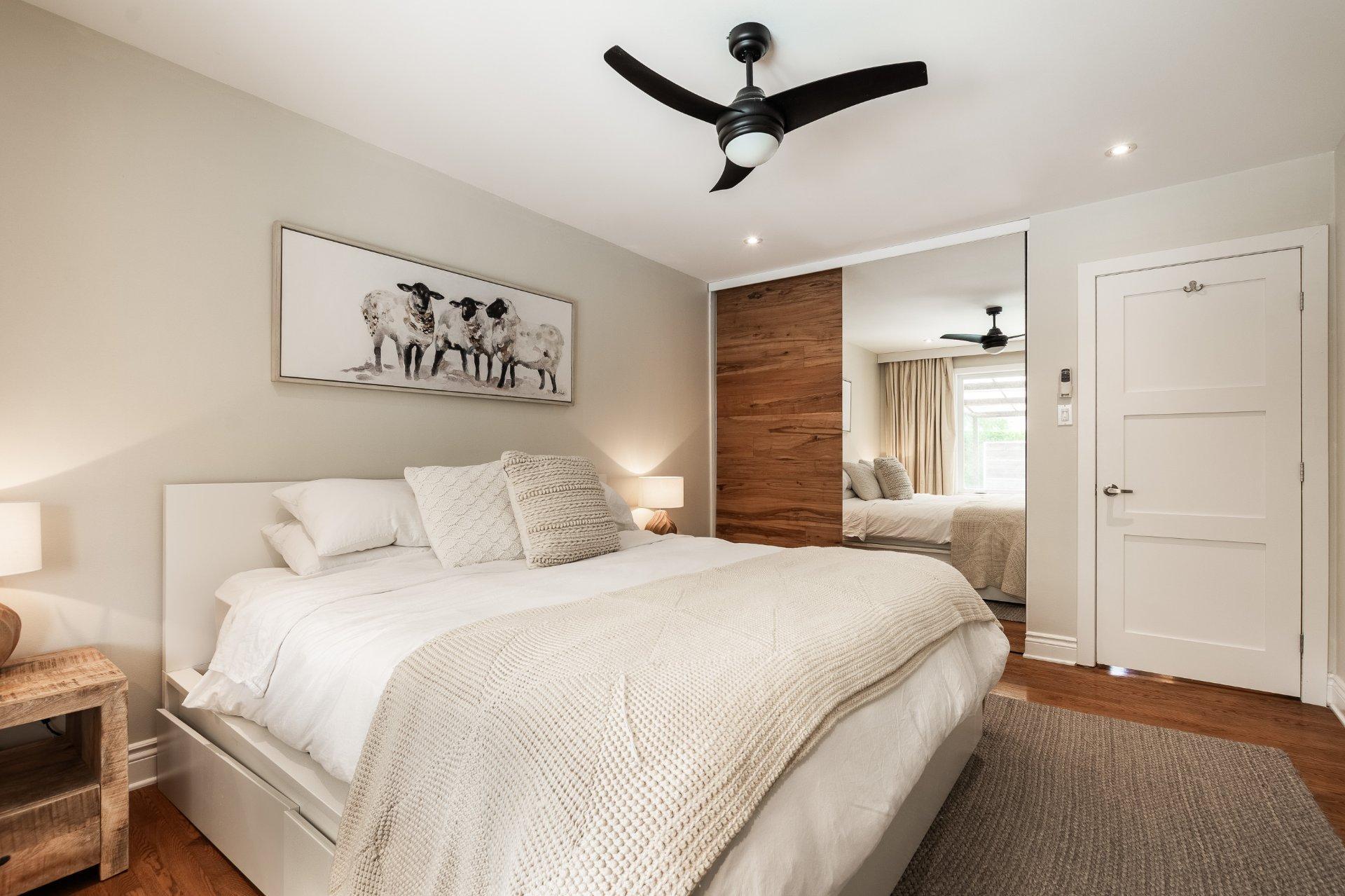 









2125


Rue de la Régence

,
Saint-Bruno-de-Montarville,




QC
J3V4B9

