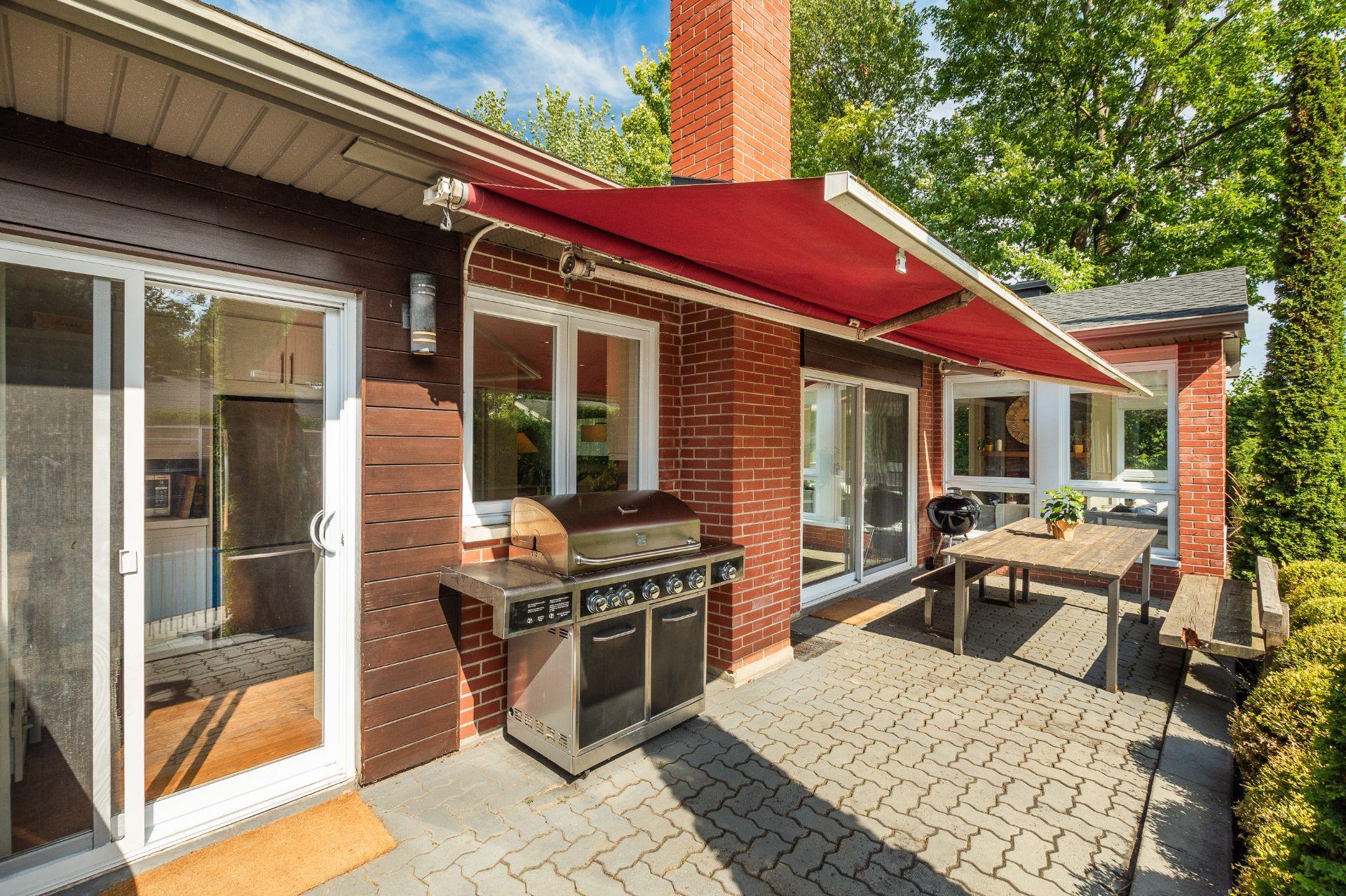 









2125


Rue de la Régence

,
Saint-Bruno-de-Montarville,




QC
J3V4B9

