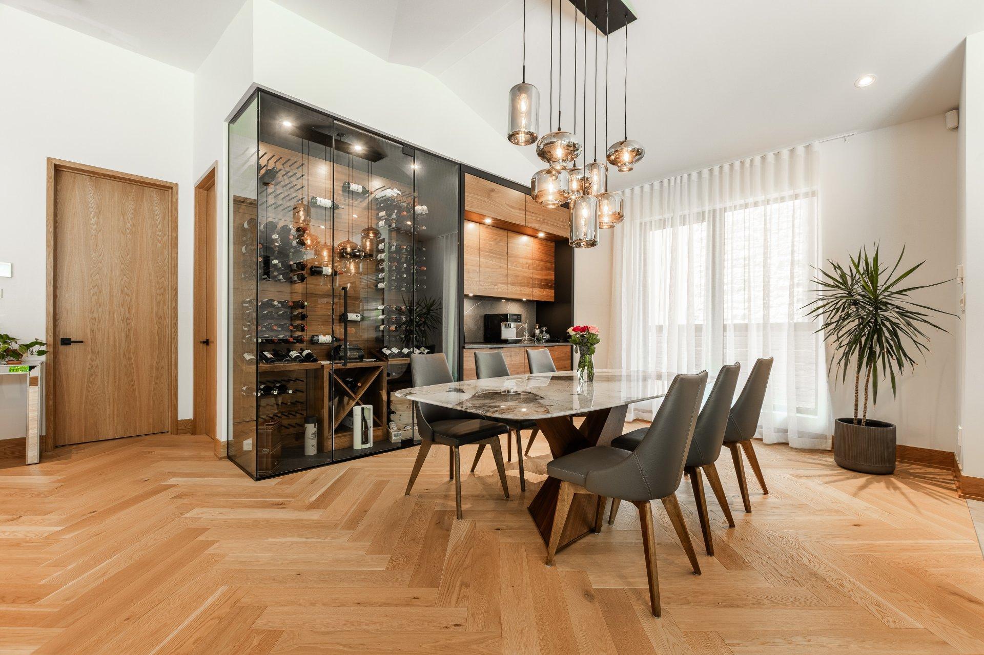 









2054


Rue des Cèdres

,
Saint-Bruno-de-Montarville,




QC
J3V3M3

