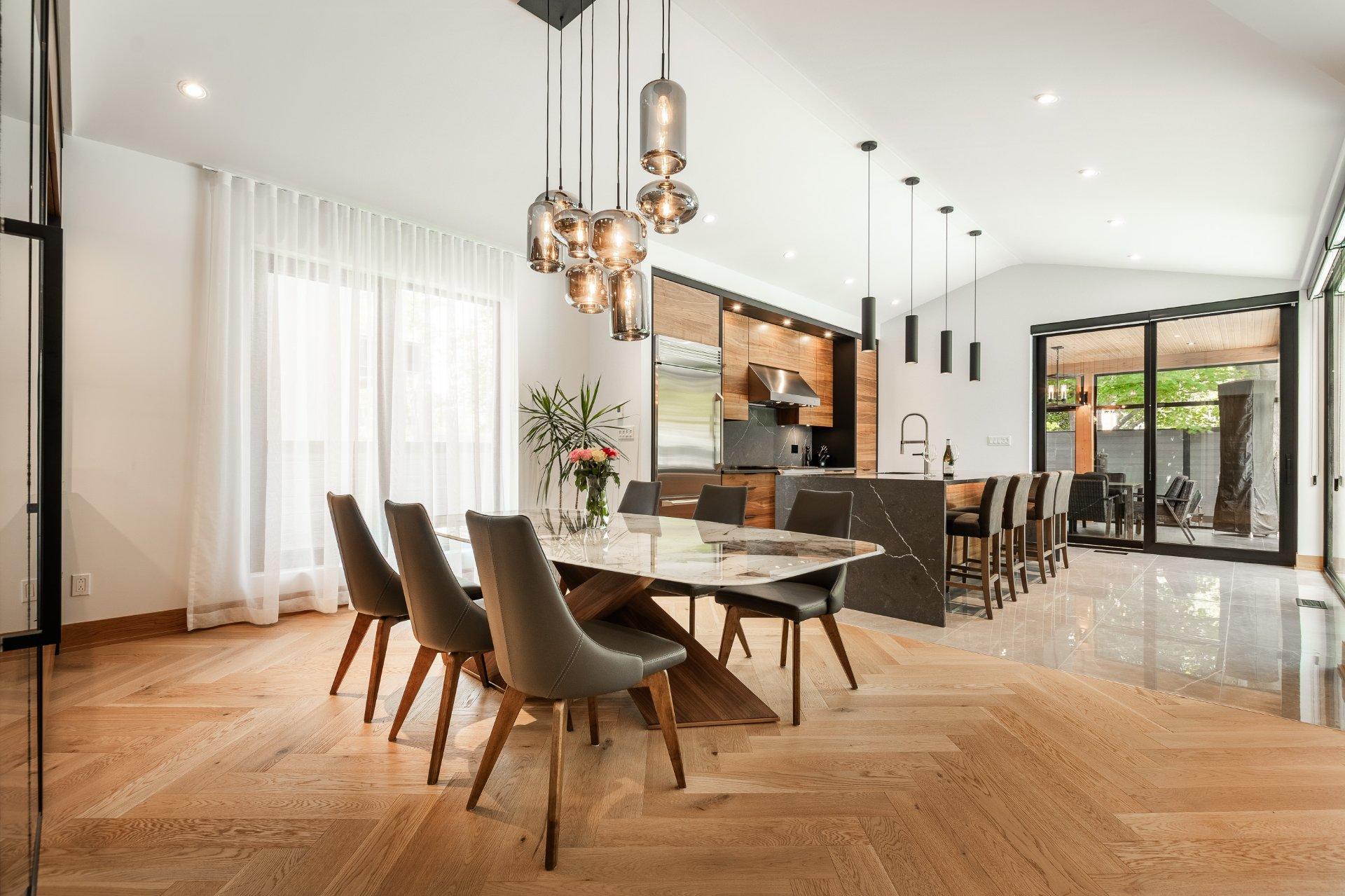 









2054


Rue des Cèdres

,
Saint-Bruno-de-Montarville,




QC
J3V3M3

