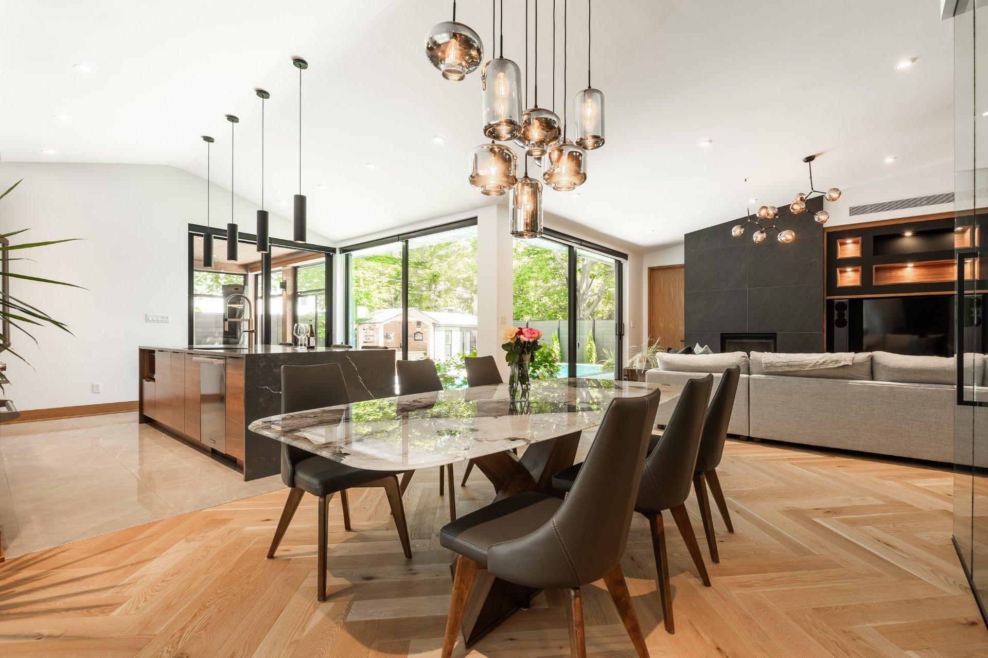 









2054


Rue des Cèdres

,
Saint-Bruno-de-Montarville,




QC
J3V3M3

