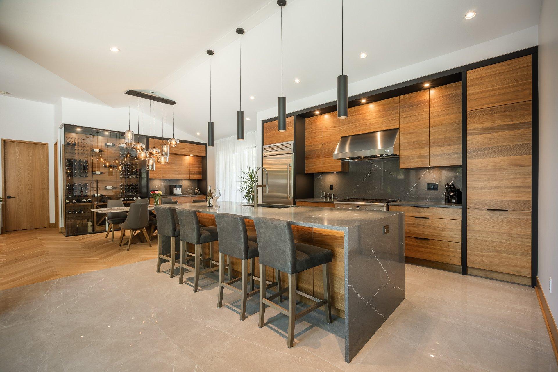 









2054


Rue des Cèdres

,
Saint-Bruno-de-Montarville,




QC
J3V3M3

