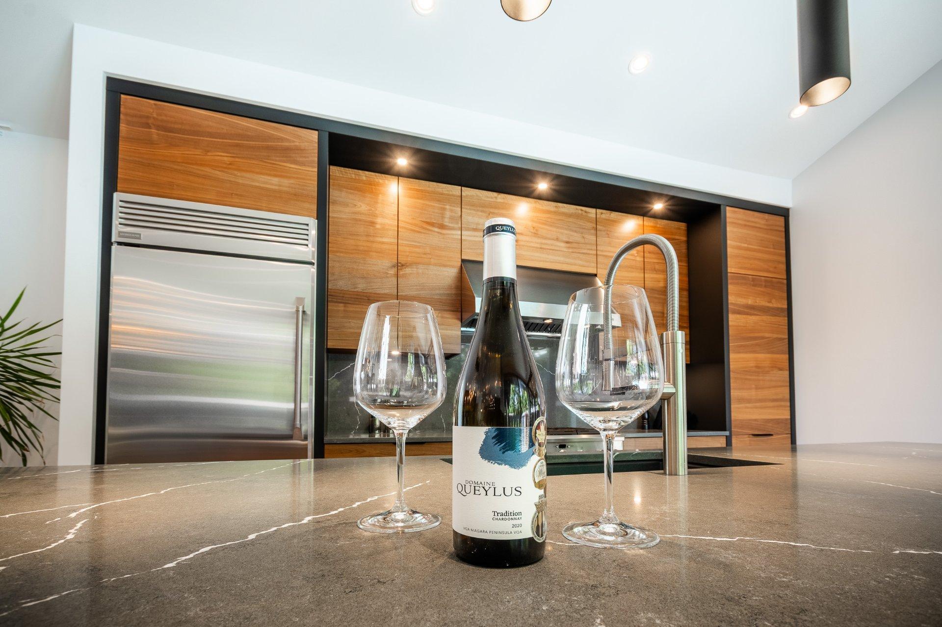 









2054


Rue des Cèdres

,
Saint-Bruno-de-Montarville,




QC
J3V3M3

