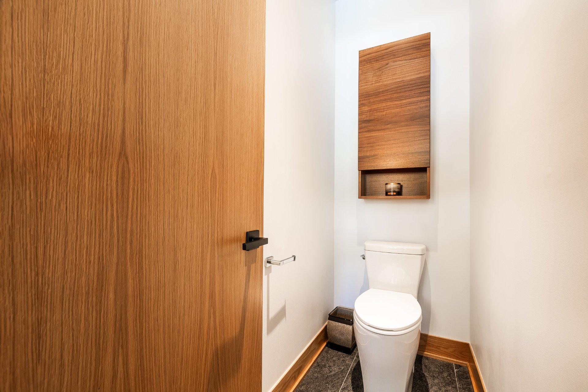 









2054


Rue des Cèdres

,
Saint-Bruno-de-Montarville,




QC
J3V3M3

