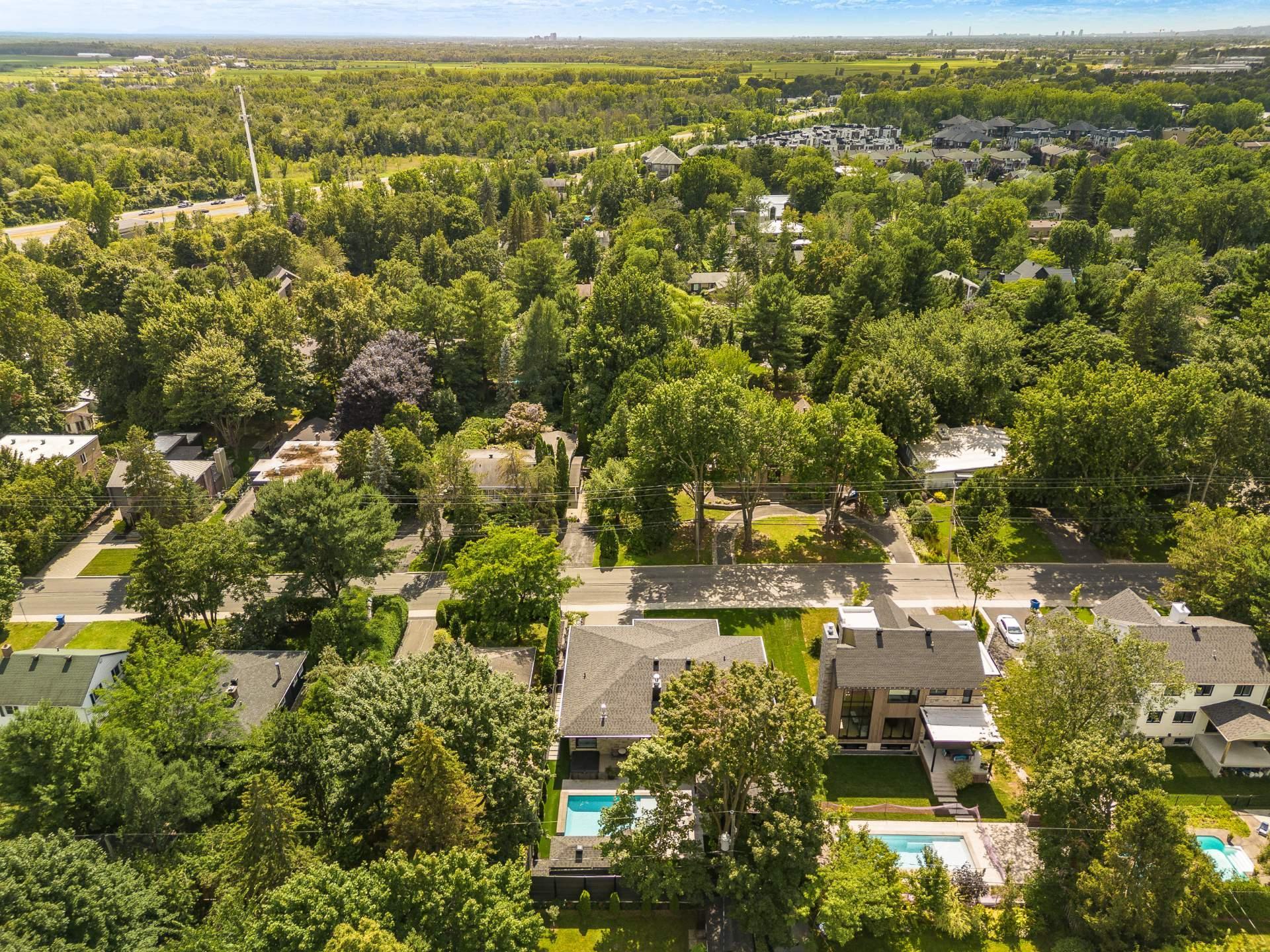 









2054


Rue des Cèdres

,
Saint-Bruno-de-Montarville,




QC
J3V3M3

