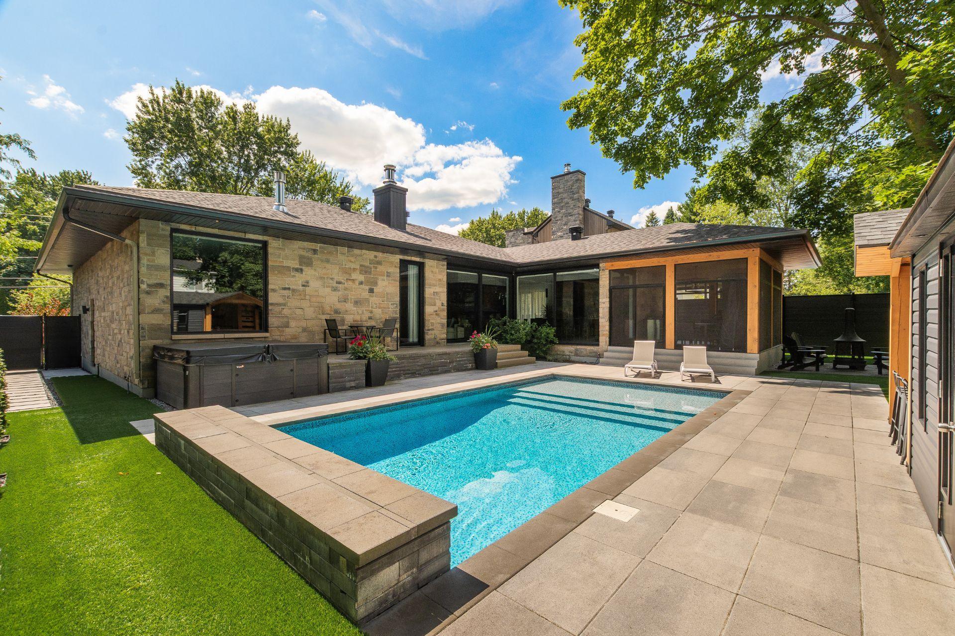 









2054


Rue des Cèdres

,
Saint-Bruno-de-Montarville,




QC
J3V3M3

