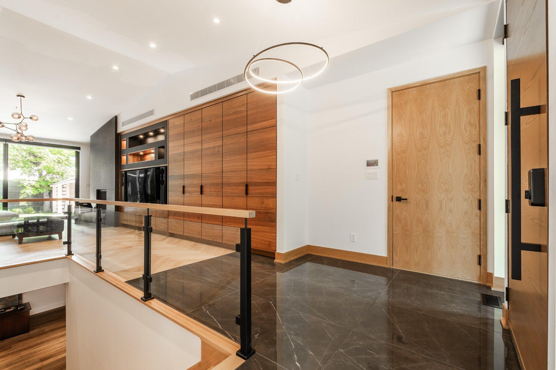 









2054


Rue des Cèdres

,
Saint-Bruno-de-Montarville,




QC
J3V3M3

